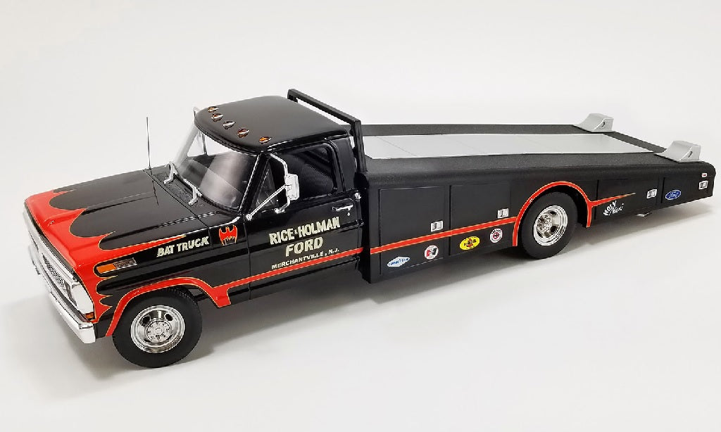 A1801418 - 1:18 Bat Truck 1970 Ford F-350 Ramp Truck