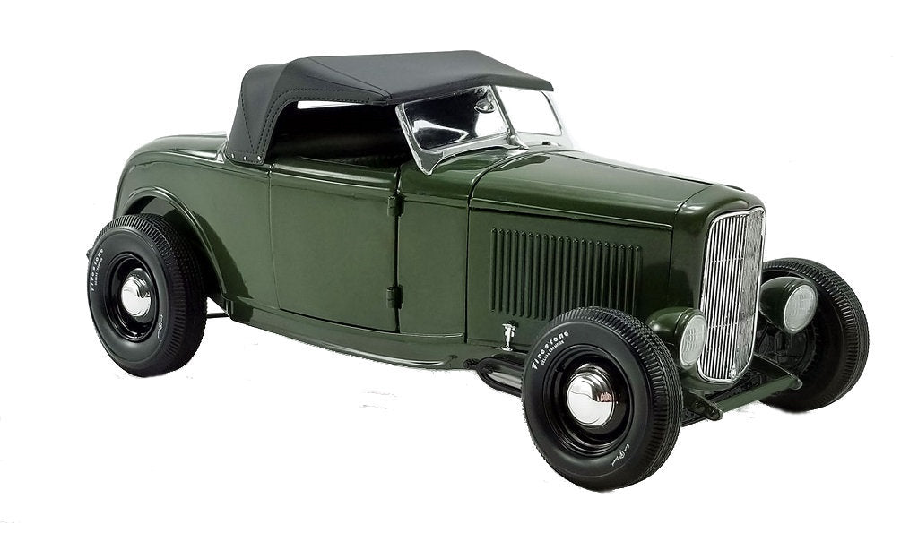 A1805018 - 1:18 1932 Ford Roadster Green