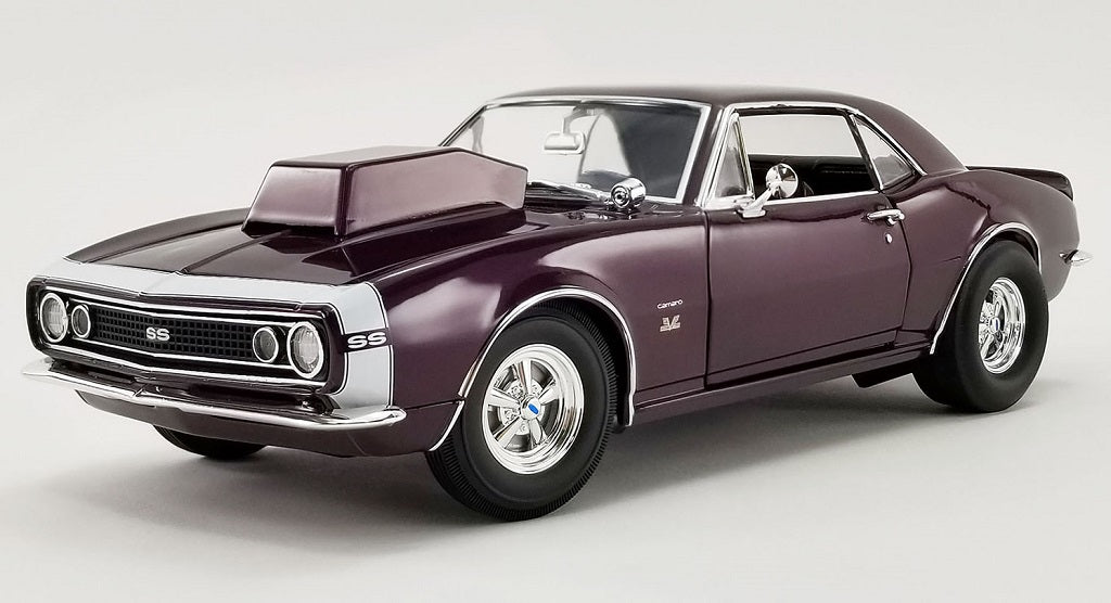 A1805721 - 1:18 Outlaws Purple '67 Camaro