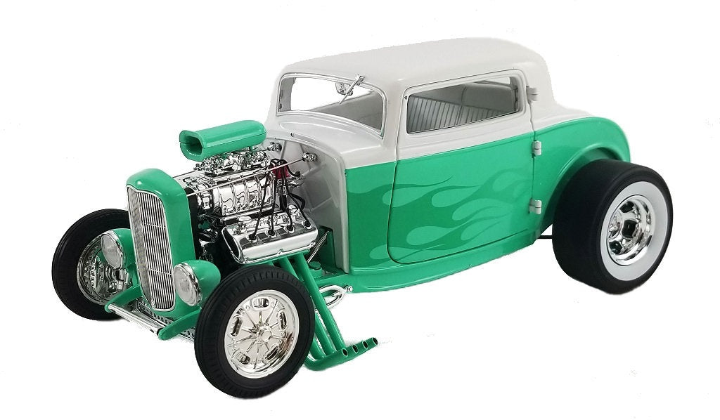 1:18 1932 Blown Ford Hot Rod 3 Window Coupe w/Flames