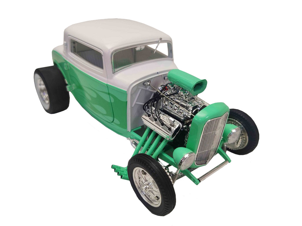 1:18 1932 Blown Ford Hot Rod 3 Window Coupe w/Flames