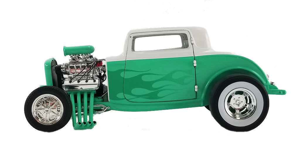 1:18 1932 Blown Ford Hot Rod 3 Window Coupe w/Flames