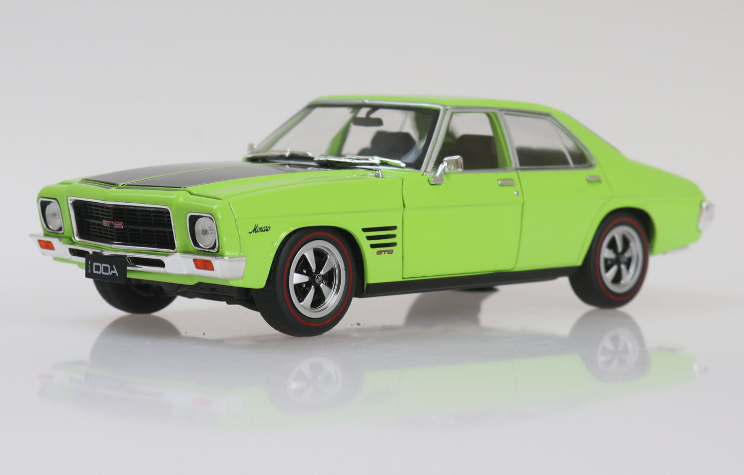 DDA325 - 1:24 Lime Green HQ Holden GTS