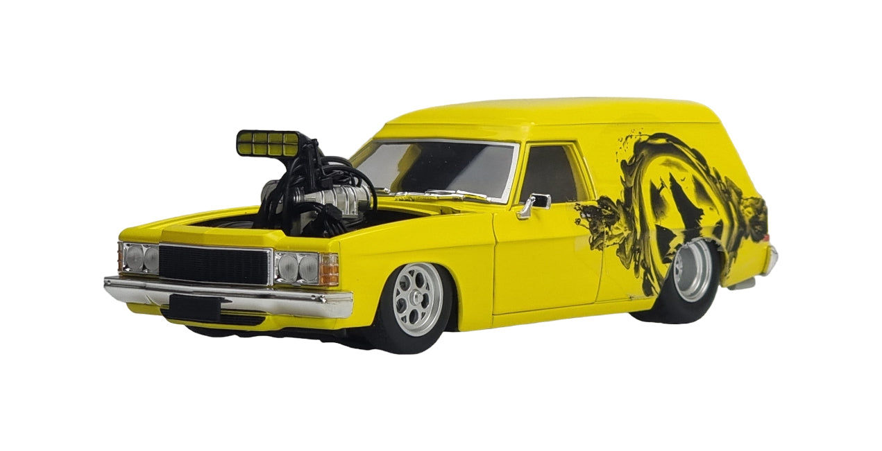 1:24 Reaper Lemon Ice Blown HJ Panel Van Fully Detailed Opening Doors, Bonnet and Tailgate Top