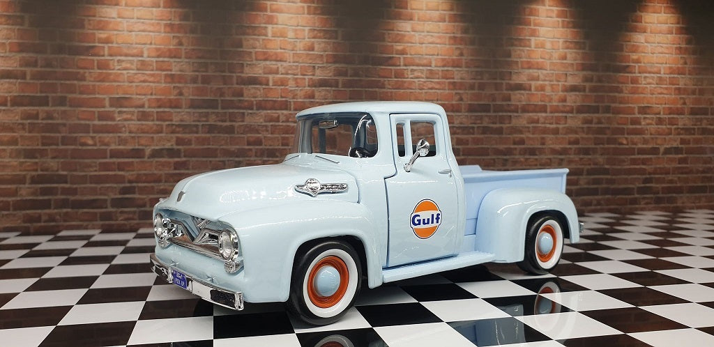 1:24 Gulf 1956 Ford F-100 Pickup