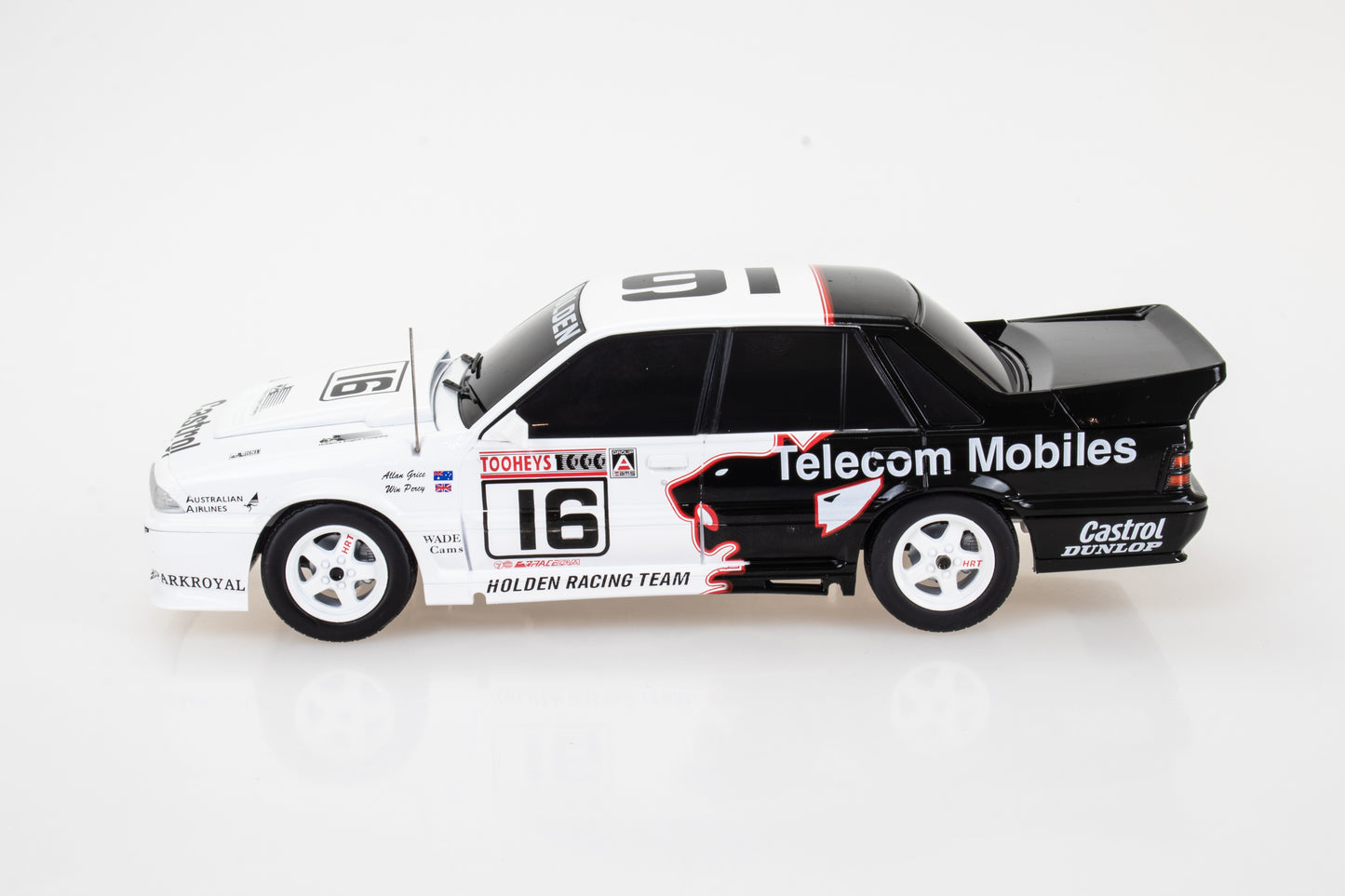 DDALU17 - 1:24 VL Walkinshaw #16 Racing