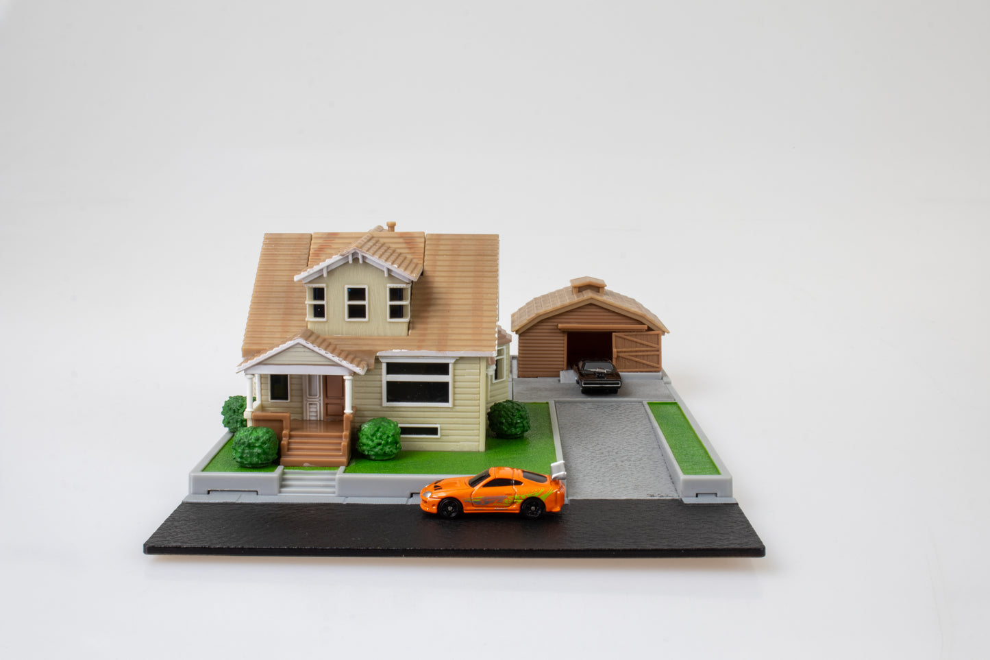 JA33668 - Nano Dom's House Display Diorama Fast & Furious Movie