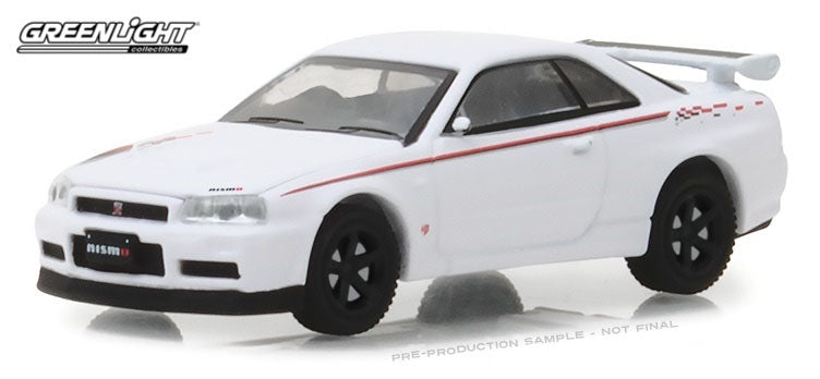 GL29900-E - 1:64 White Pearl 2001 Nissan Skyline