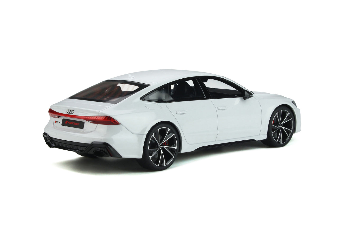 GT302 - 1:18 Audi RS 7 Sport Back