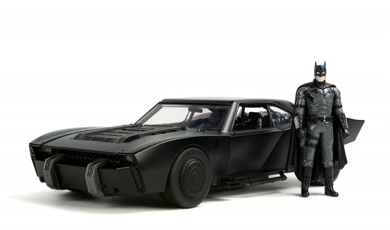 JA32504 - 1:18 2022 Batmobile w/Batman Figure Movie