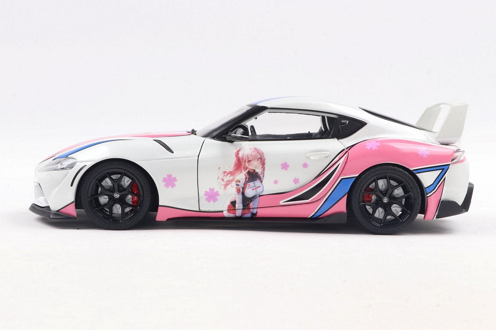 S1809008 - 1:18 White Toyota Supra