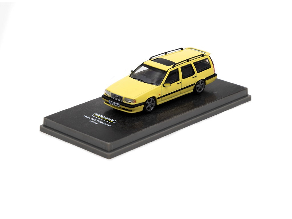 1:64 Yellow Volvo 850 T-5R Estate