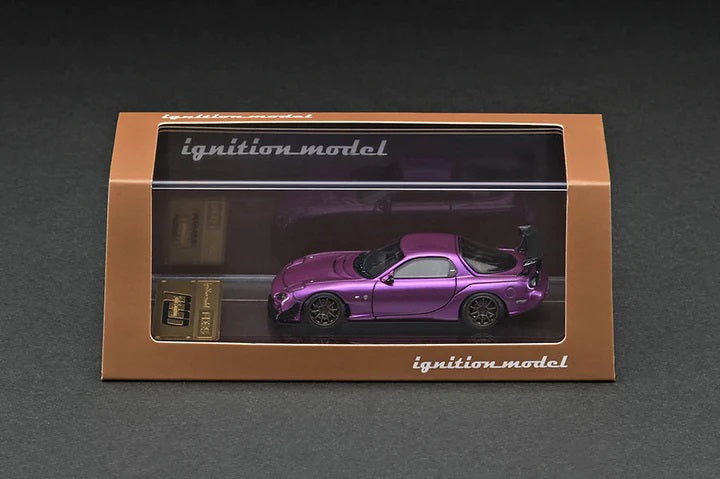TWIG2800 - 1:64 Metallic Purple FEED RX-7