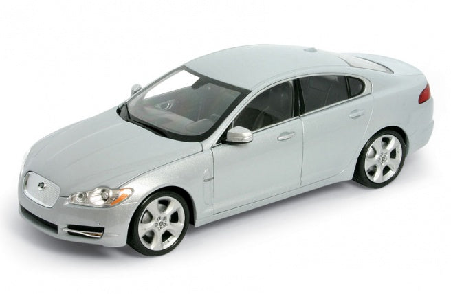 W22497 - 1:24 Jaguar XF