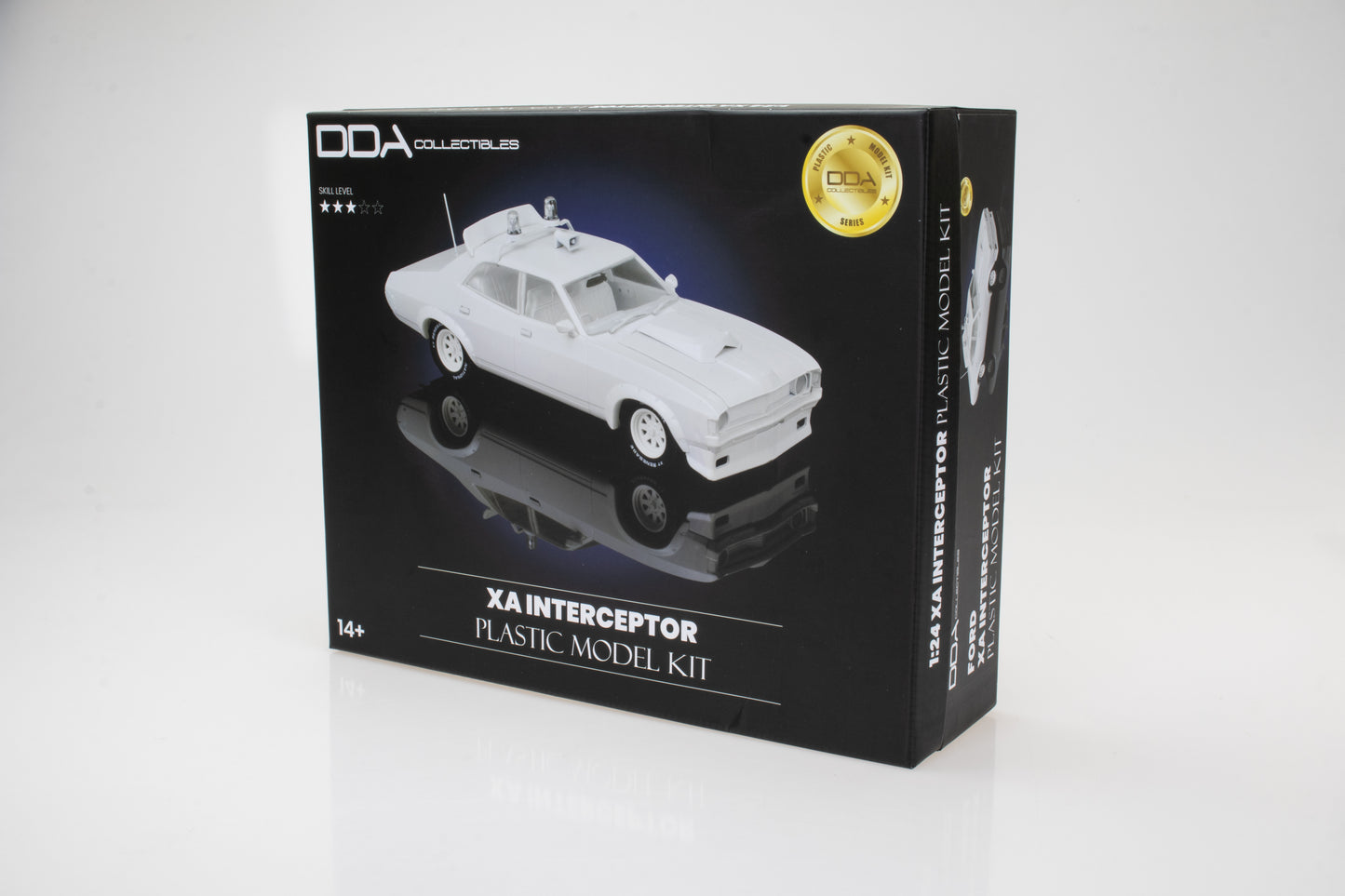 DDA912K - 1:24 Plastic Kit XA Interceptor