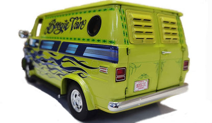A1802101 - 1:18 1976 Chevrolet Boogie Van