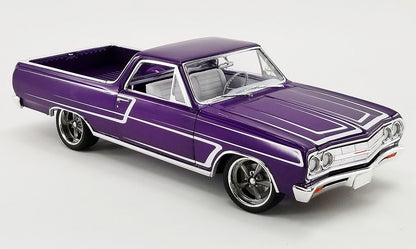 A1805413 - 1:18 Metallic Purple w/White Scallops 1965 El Camino Cruiser