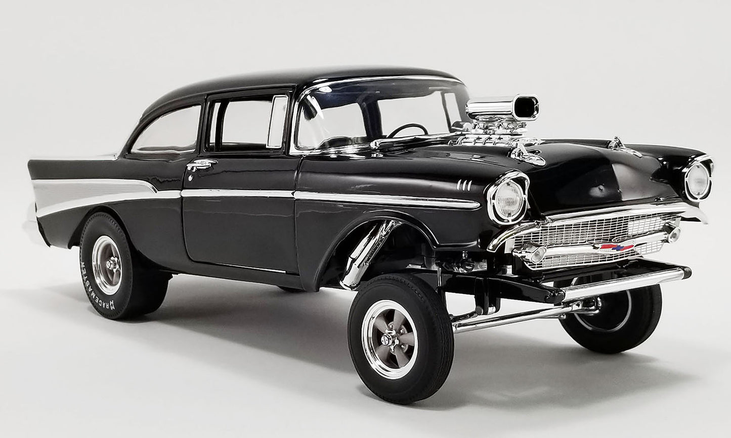 A1807010 - 1:18 Night Stalker 57 Chev Gas