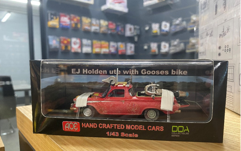 ACEDDA8 - 1:43 EJ Holden Ute w/Motorbike