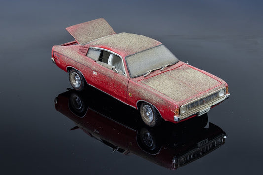 CT24821-VR-BF – 1:24 Vintage Red XL VJ Valiant Charger