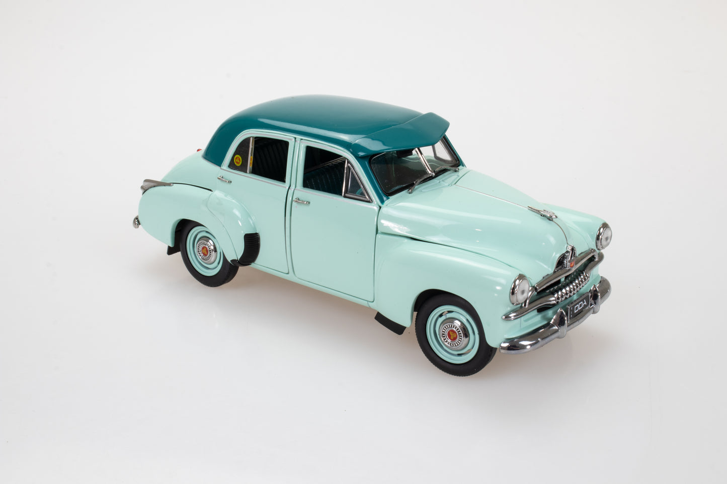 DDA403 - 1:24 1953 2 Tone Green FJ Holden