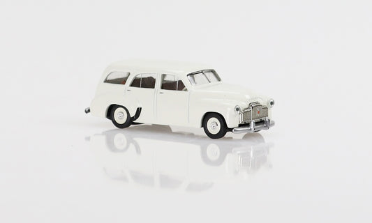 DDA164001 - 1:64 1953 White FX Station Wagon