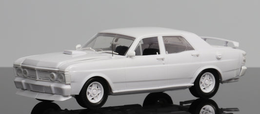 DDA242K - 1:24 Kit XY GTHO Ford