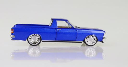 DDA2491 - 1:24 Blue XY Ford Falcon Ute