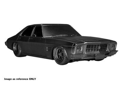 1:24 HQ Plastic Kit Holden Slammed Custom 4 Door Monaro - Sealed Body Opening Bonnet w/Engine