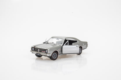DDA32841-4 - 1:32 Silver HK GTS 327 Monaro