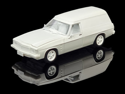 Build Your Dream Ride: 1:24 Plastic Kit 1975 HJ Holden Sandman Panelvan