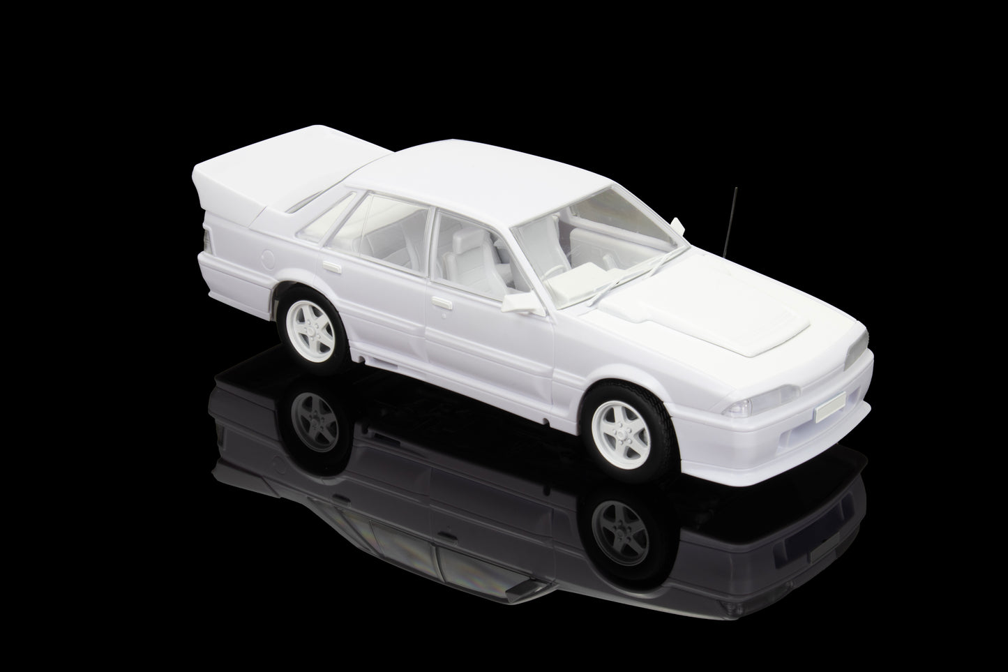 DDA708K - 1:24 VL Walkinshaw Plastic Kit
