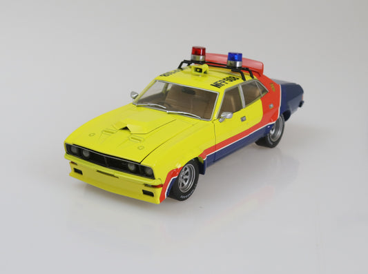 DDA902 1:24 MFP First of the V8 Interceptors