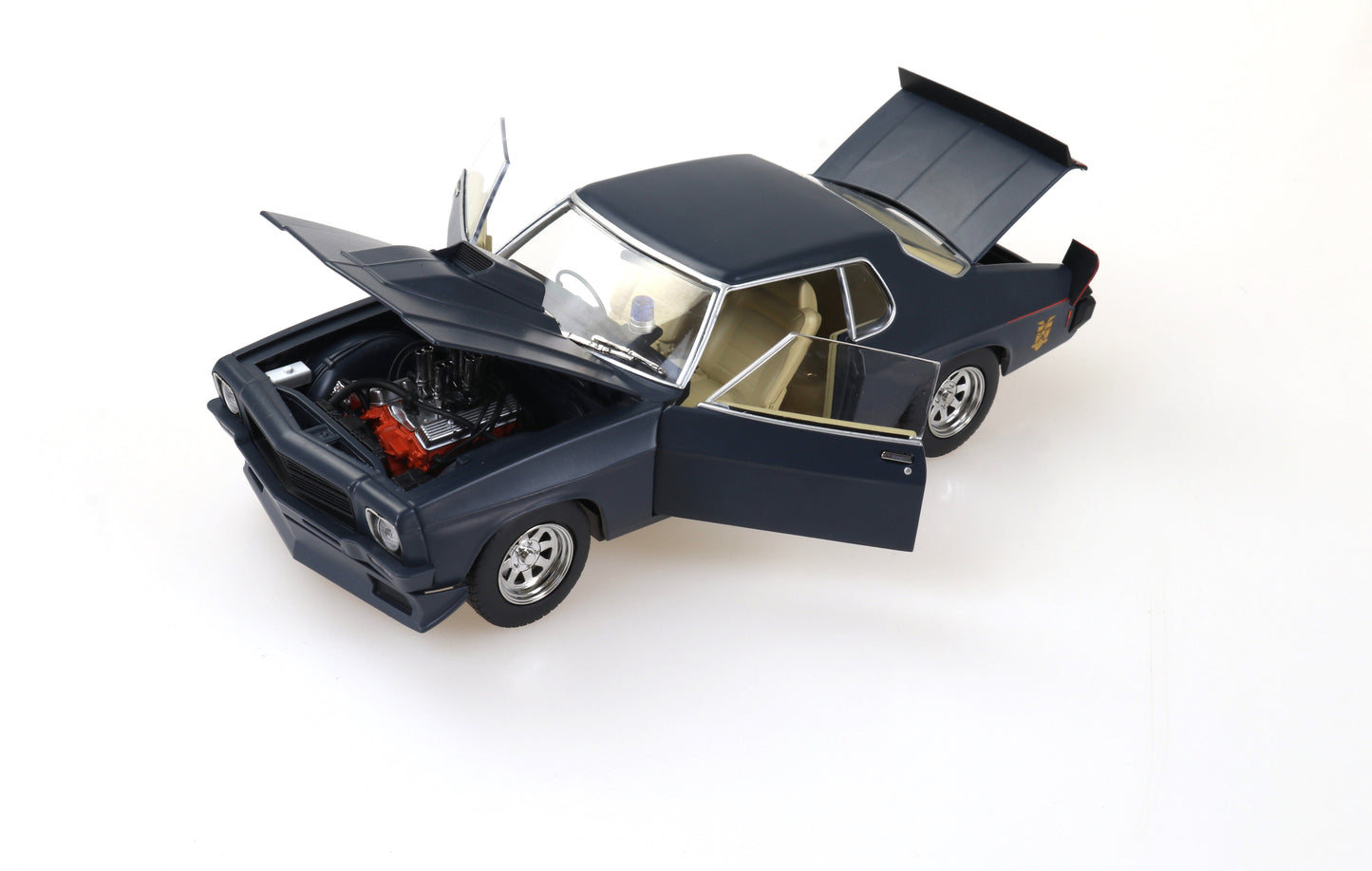 DDA914 - 1:24 MFP Pursuit Special