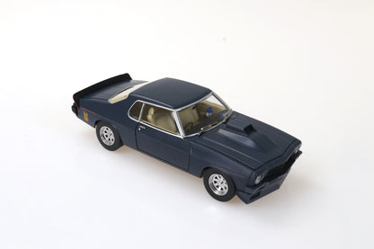 DDA914 - 1:24 MFP Pursuit Special
