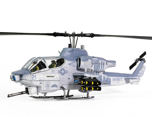 FOV-820004A-2 - 1:48 USMC AH-1W "Whiskey Cobra" Attack Helicopter