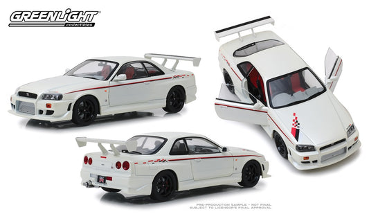 GL19049 - 1:18 White 1999 Nissan Skyline