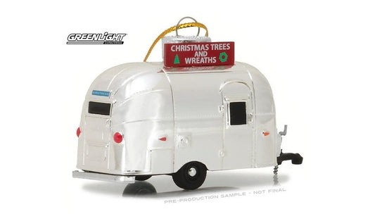 GL29916 - 1:64 Airstream Bambi Holiday Ornament Chrome