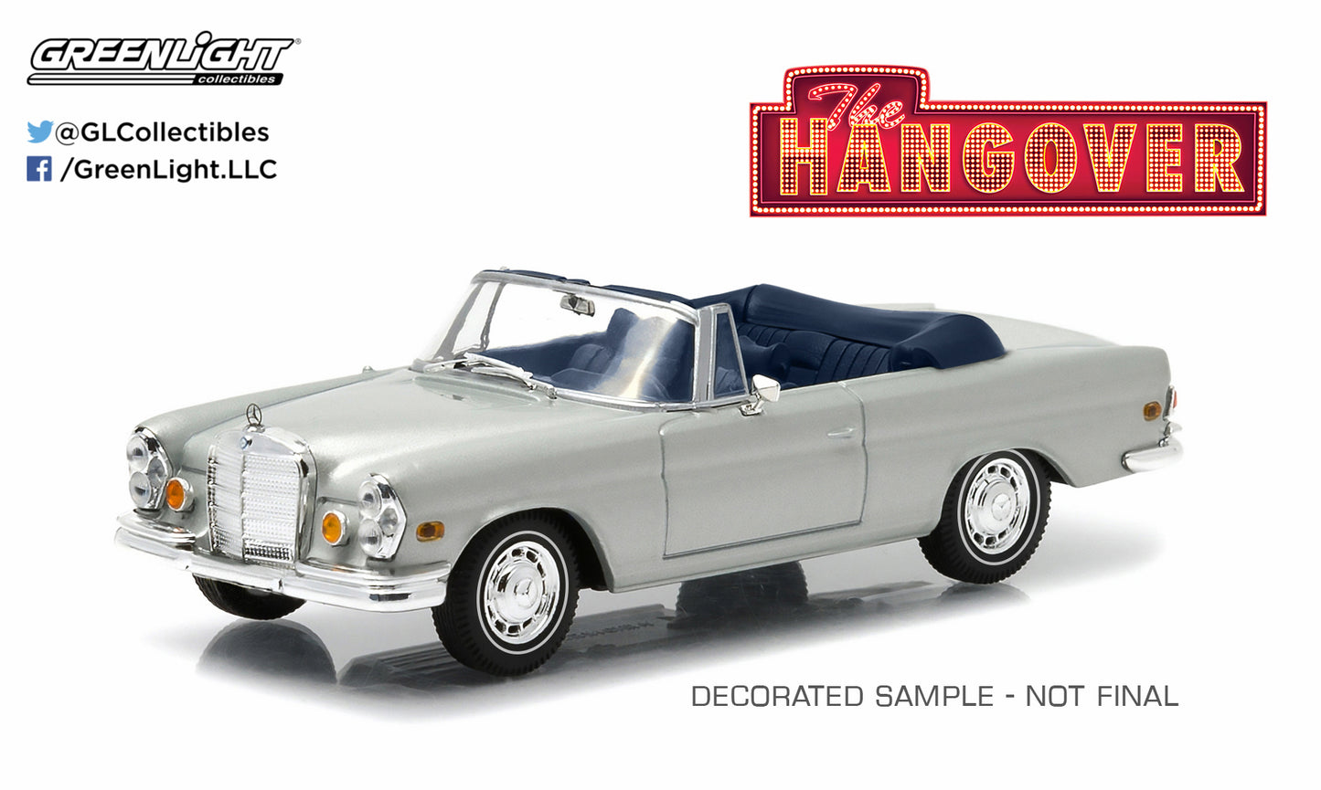 GL86461 - 1:43 Hangover 1969 Mercedes Benz 280 SE Convert' Movie