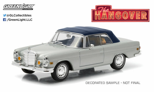 GL86462 - 1:43 Hangover with Tiger 1969 Mercedes Benz 280 SE Convert' Movie
