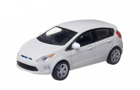 GL96090-D - 1:64 White 2012 Ford Fiesta