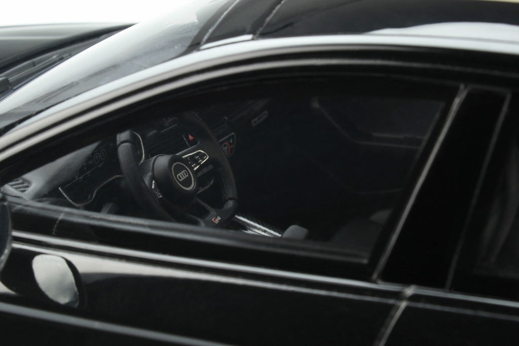 GT312 - 1:18 Black Audi RS5 (B9)