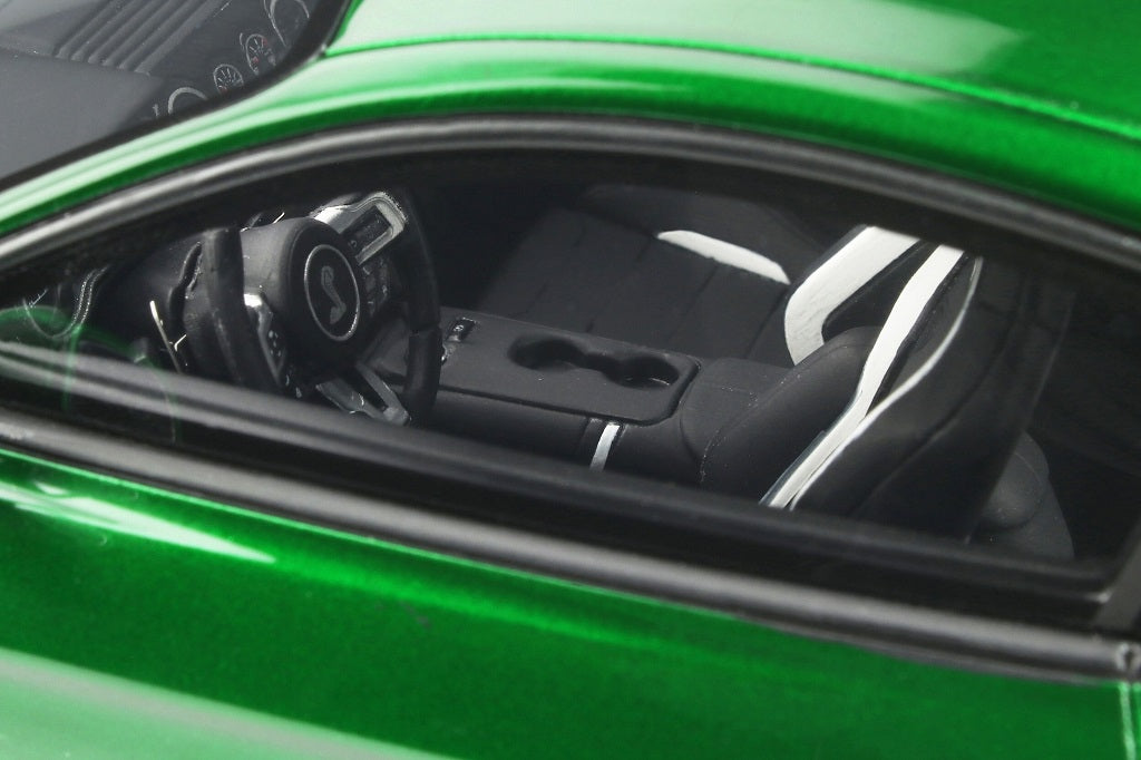 GT834 - 1:18 2020 Ford Shelby GT500