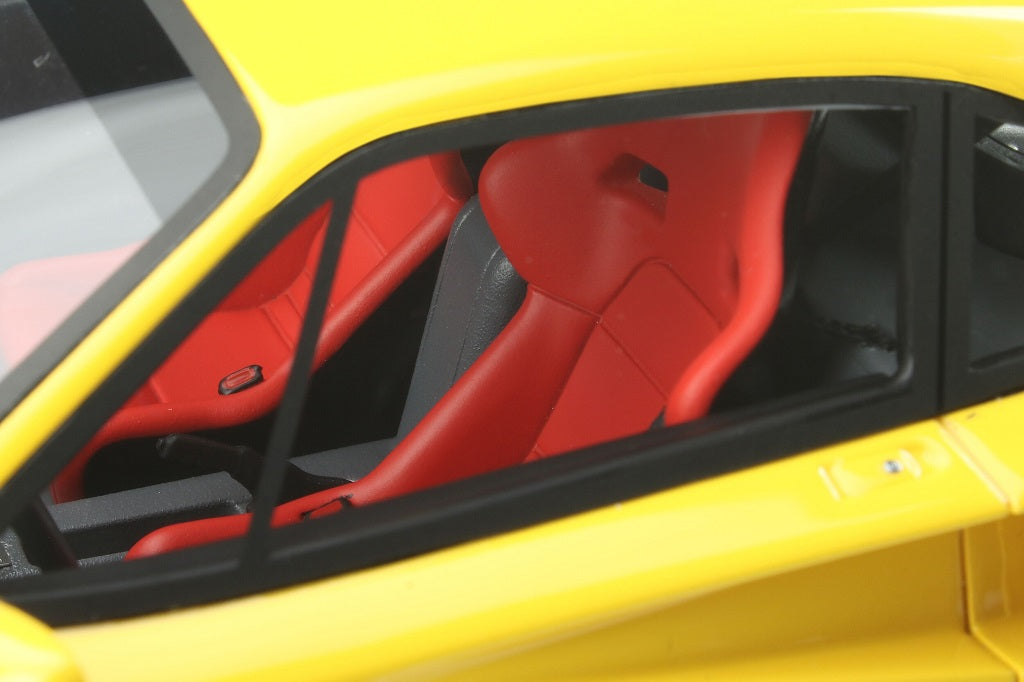 GT839 - 1:18 1987 Ferrari F40 Resin