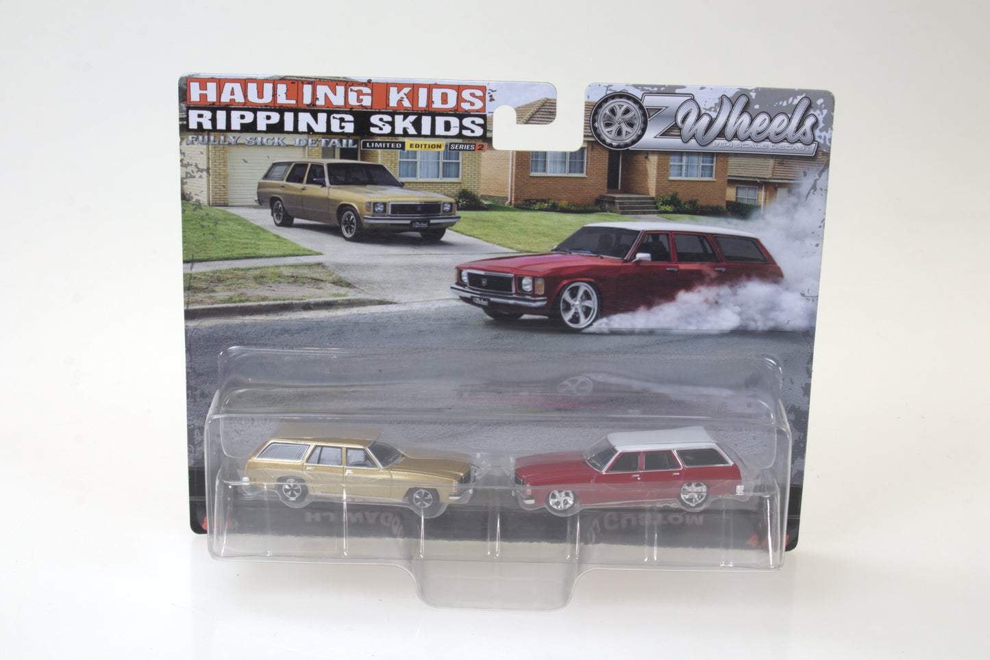 1:64 Ozwheels FSD R2 Twinsets Hauling Kids and Ripping Skids - Racing Legends - Burnanza