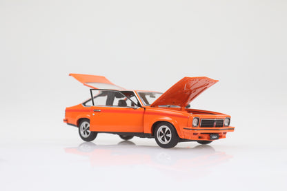 DDA805 - 1:24 LX SS Torana 6 Cyl
