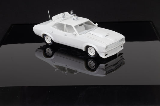 DDA912K - 1:24 Plastic Kit XA Interceptor
