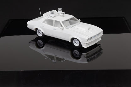 DDA911K - 1:24 Plastic XB V8 Interceptor Kit