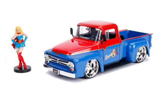JA30454 - 1:24 Super Girl w/1956 Ford