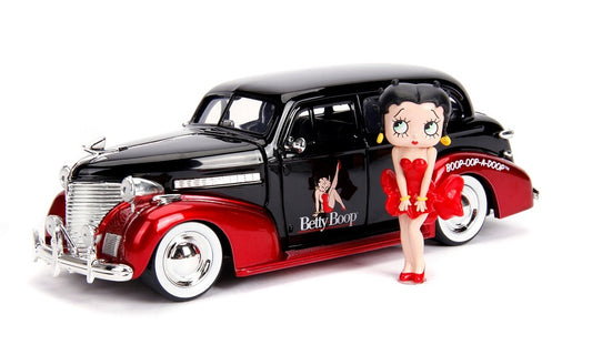 JA30695 - 1:24 Betty Boop w/1939 Chevy